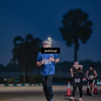 Runner Photo 7515302
