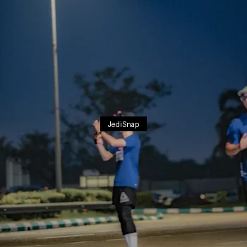 Runner Photo 7515305