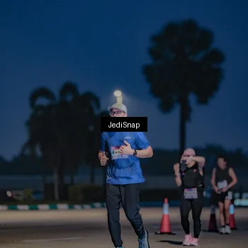Runner Photo 7515307
