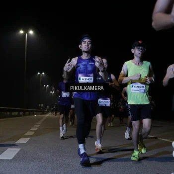 Runner Photo 7515315