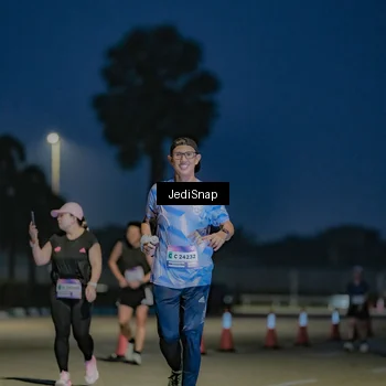 Runner Photo 7515316