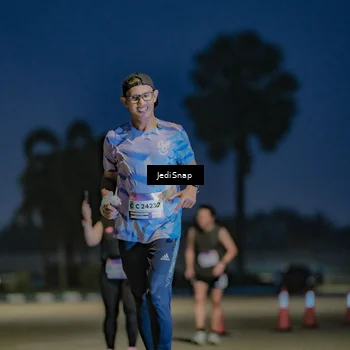 Runner Photo 7515323