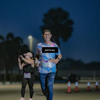 Runner Photo 7515324