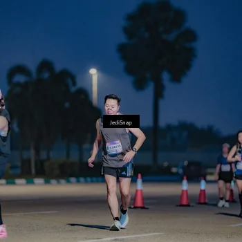 Runner Photo 7515342