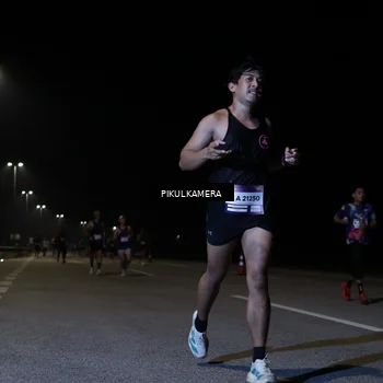 Runner Photo 7515347
