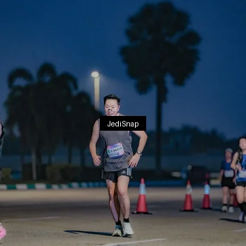 Runner Photo 7515349