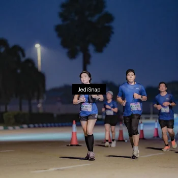 Runner Photo 7515352