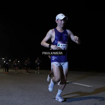 Runner Photo 7515362