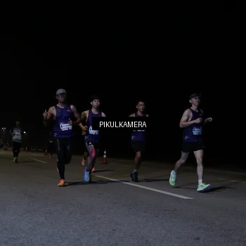 Runner Photo 7515365
