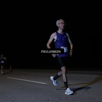 Runner Photo 7515366