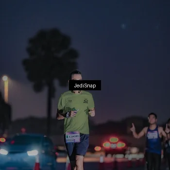 Runner Photo 7515379