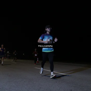 Runner Photo 7515386