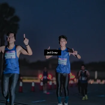 Runner Photo 7515399
