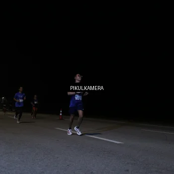 Runner Photo 7515413