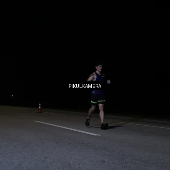 Runner Photo 7515414