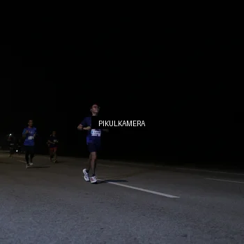 Runner Photo 7515415