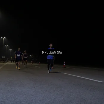 Runner Photo 7515420