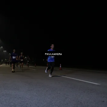 Runner Photo 7515425