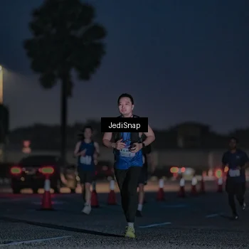 Runner Photo 7515428