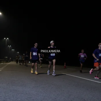 Runner Photo 7515432
