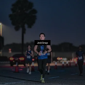 Runner Photo 7515433
