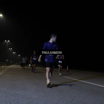 Runner Photo 7515436
