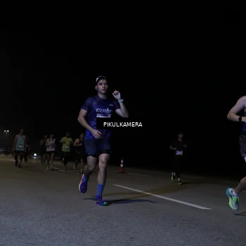 Runner Photo 7515459