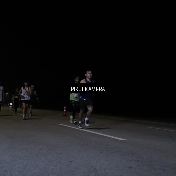 Runner Photo 7515460