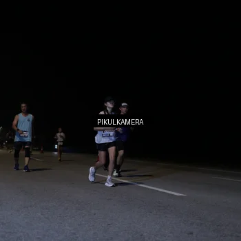 Runner Photo 7515475