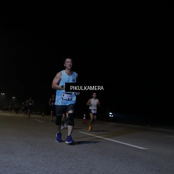 Runner Photo 7515492