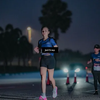 Runner Photo 7515515