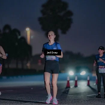 Runner Photo 7515517