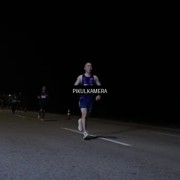 Runner Photo 7515530