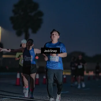 Runner Photo 7515550