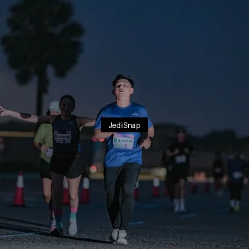 Runner Photo 7515553
