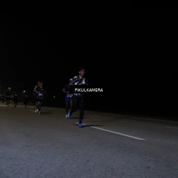 Runner Photo 7515565