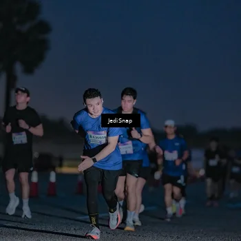 Runner Photo 7515569