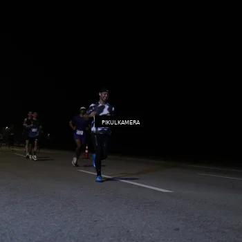 Runner Photo 7515573