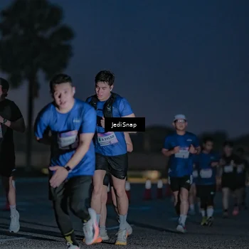 Runner Photo 7515576