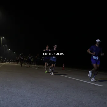 Runner Photo 7515583