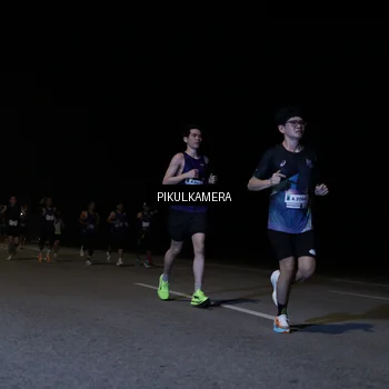 Runner Photo 7515592