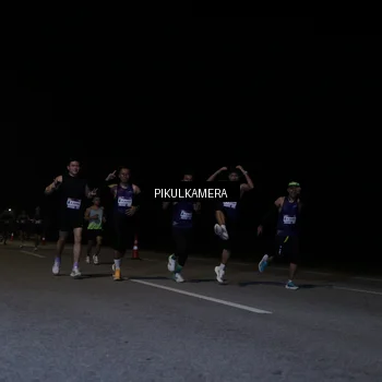 Runner Photo 7515603