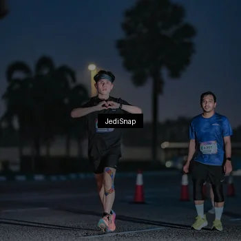 Runner Photo 7515607