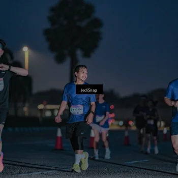Runner Photo 7515611