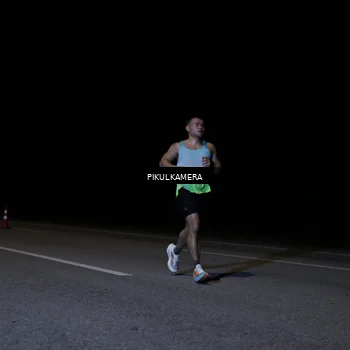 Runner Photo 7515644