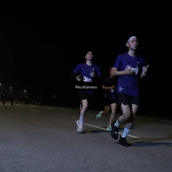 Runner Photo 7515680
