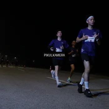 Runner Photo 7515687
