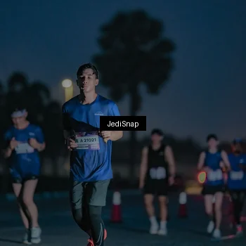 Runner Photo 7515692