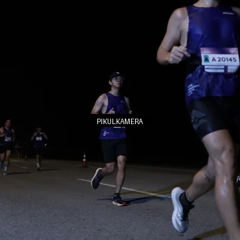 Runner Photo 7515702