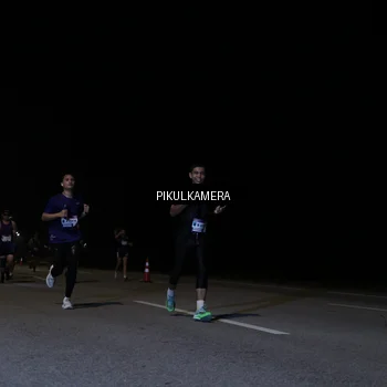 Runner Photo 7515734